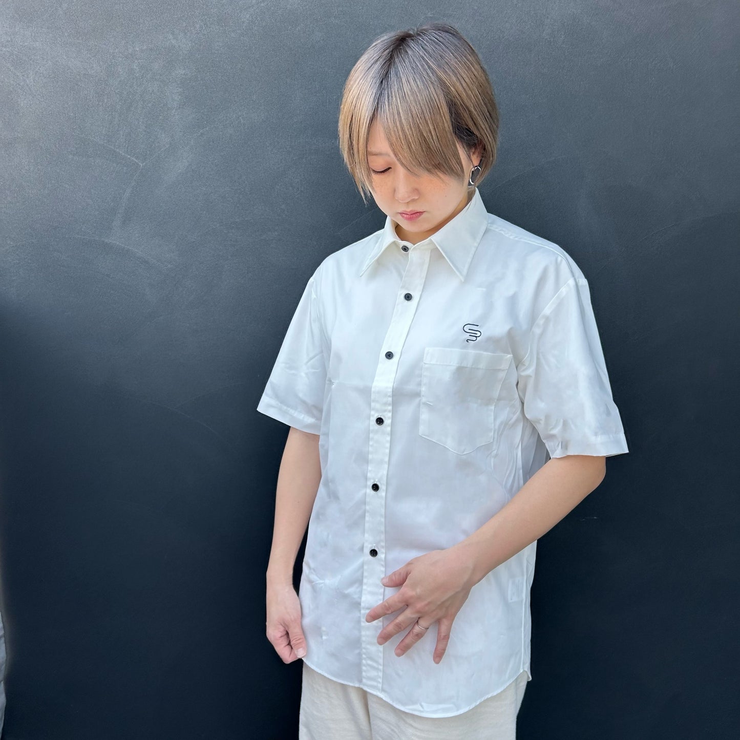 オリジナル刺繍入り半袖シャツ