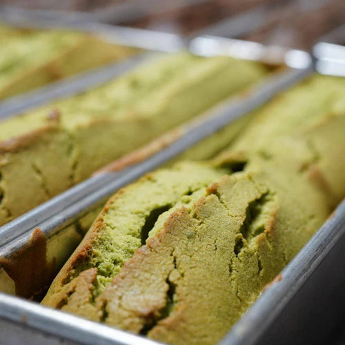 抹茶の米粉パウンドケーキ